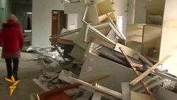 At Least Three Killed As Shells Hit Clinic In Donetsk