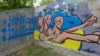 «Оккупанты, прочь!»: в Крыму пенсионеру грозит суд за надписи против России 