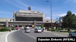 Javni servis se nalazi u milionskim gubitcima