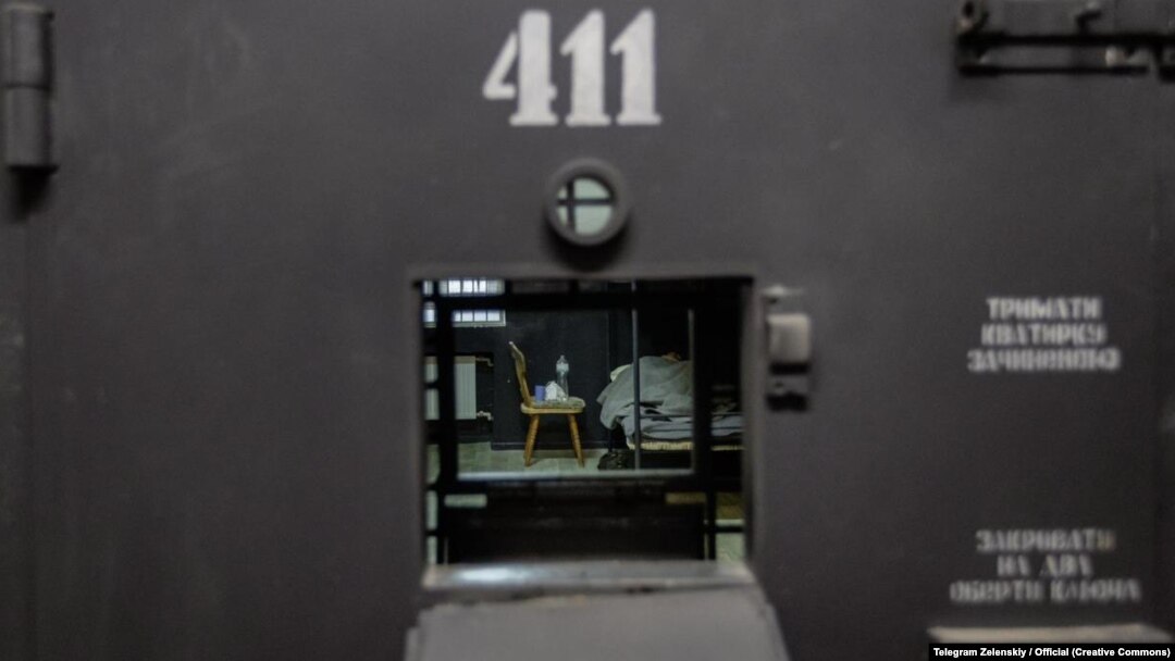 Photo released by Ukrainian authorities shows cell where North Korean prisoners are being held.