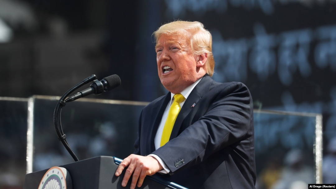 Як заявили в штабі Трампа у двох авторських колонках, опублікованих минулого року, помилково стверджувалося про зв’язок між штабом і втручанням у вибори Росії