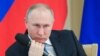 Нещодавно Путін особисто заявляв про необхідність мораторію на економічні санкції, щоб уражені держави могли краще справитися з епідемією коронавірусу, нагадують у статті