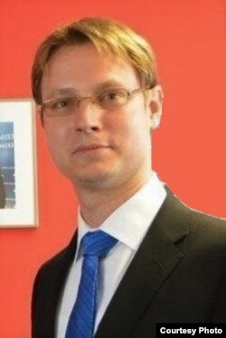 Jan Cingel: Podrška i garancije Vašingtona i Brisela Slovačkoj i Rumuniji i pritisak na Orbanovu administraciju bi bila od pomoći.