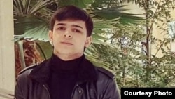 Алишер Махсудов.