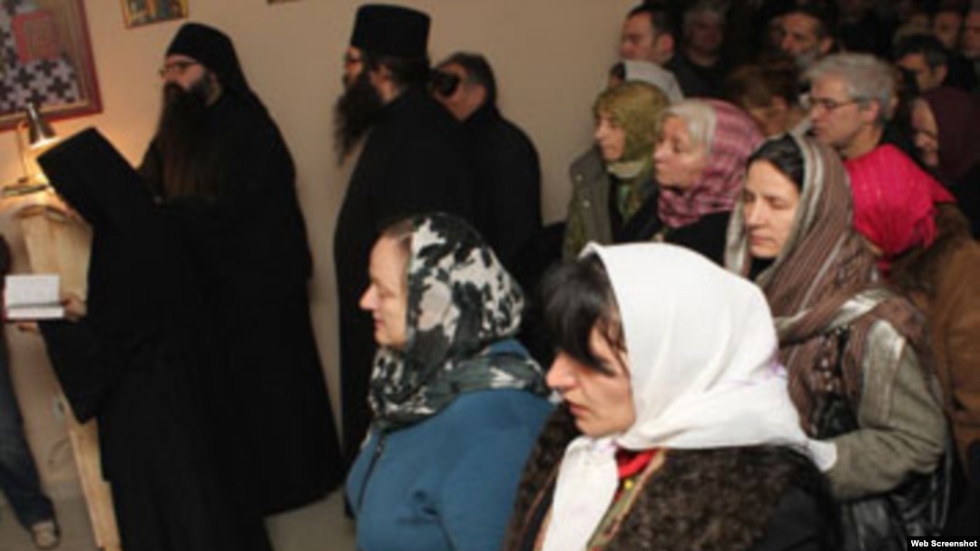 Liturgije u stanu u “Kapeli prepodobnog Justina Ćelijskog”, Beograd