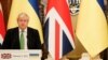Британія запровадила нові санкції проти Росії. Критики кажуть, що в списку немає найбільших банків