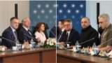 Украина (оң жақта) мен Ресей (сол жақта) делегациясы Стамбұлда. 2 маусым 2025 жыл. 