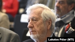 Jeszenszky Géza történész, volt külügyminiszter a Nemzeti Közszolgálati Egyetemen 2025. május 12-én