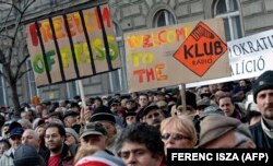 Thousands of Hungarians protest against Prime Minister Viktor Orban, and in support of opposition radio station Klubradio, in the center of Budapest on January 22, 2012