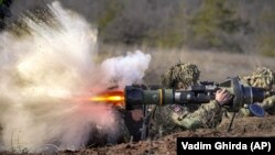 «Ми сказали, що: «Оце буде конституційно, а це ні. Давайте оці норми ми приберемо, ми готові це розглядати» – депутат Роман Костенко