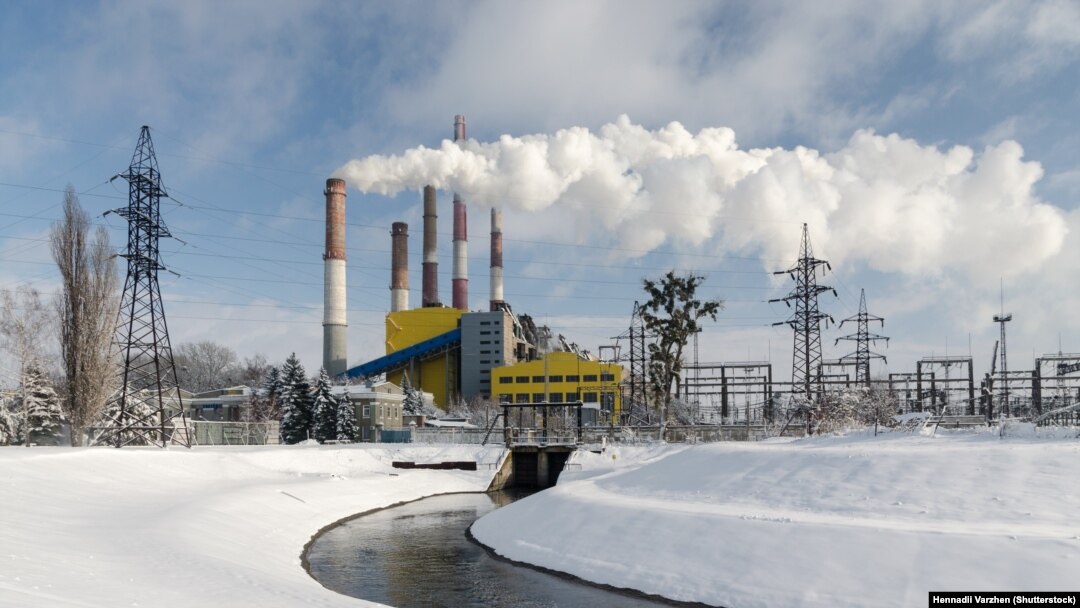 Українські теплові електростанції ризикують увійти в зиму з дефіцитом вугілля, визнають експерти та самі енергетики