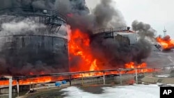 У ніч проти суботи, 27 квітня, сталися вибухи на військовому аеродромі «Кущевська», а також для Ільського та Слов’янського НПЗ (фото ілюстративне)