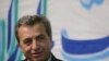 هفته گذشته بيش از ۱۵۰ ايرانی يهودی در محل کنيسای «بت - ال» در غرب هاليوود، در سخنرانی موريس معتمد تنها عضو يهودی مجلس شورای اسلامی ايران شرکت کردند.